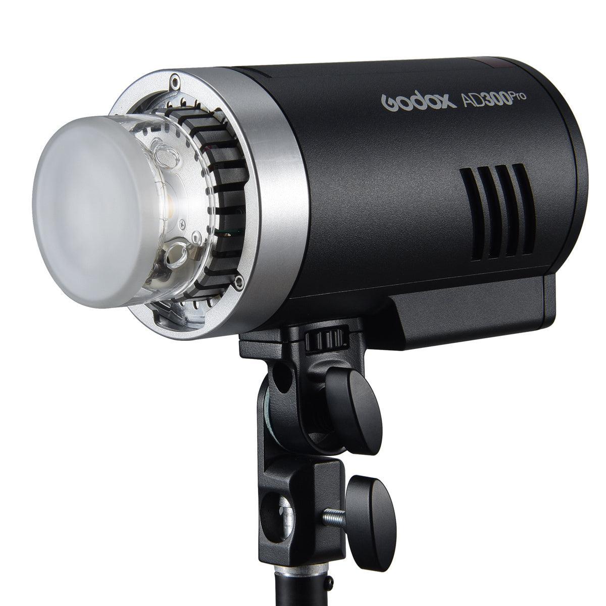 Godox AD300Pro Witstro All-In-One Outdoor Flash - Image 6